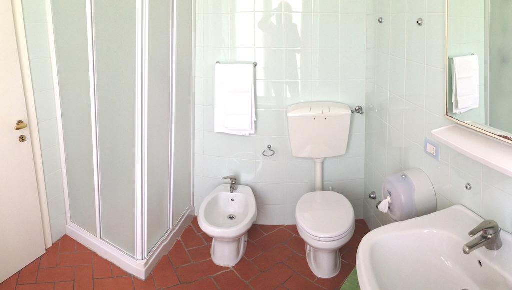 Ospitalia Del Mare Hostel 레반토 객실 사진