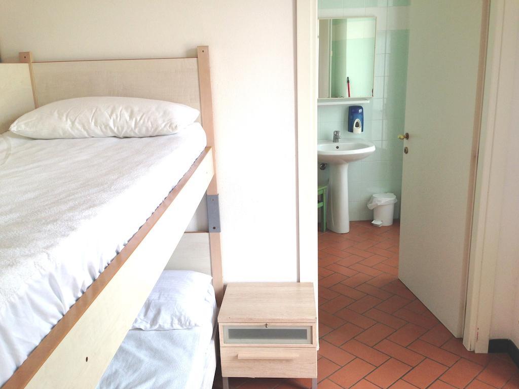 Ospitalia Del Mare Hostel 레반토 객실 사진