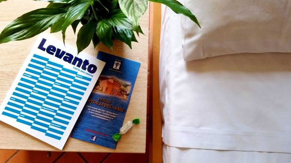 Ospitalia Del Mare Hostel 레반토 외부 사진